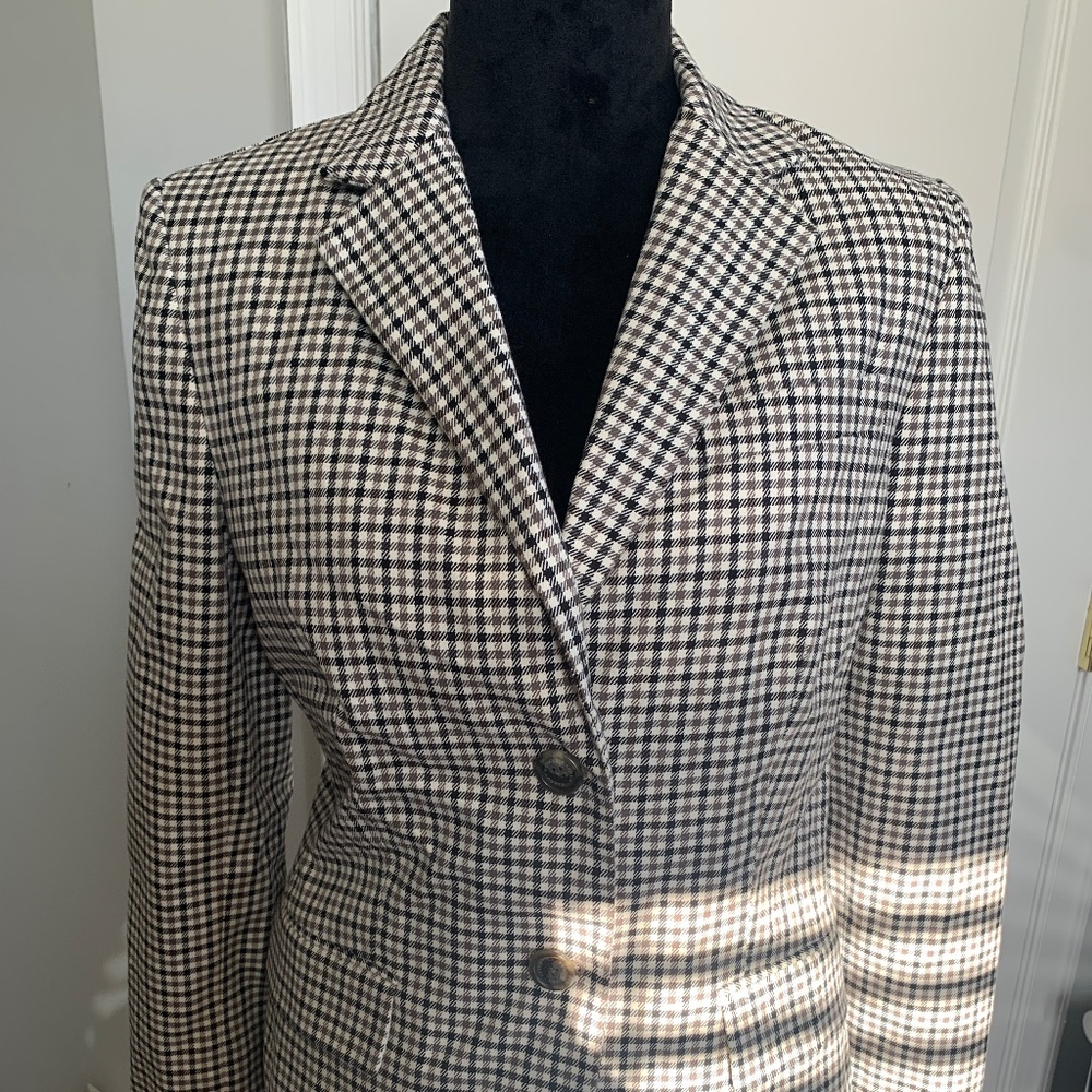 Ralph Lauren suit ser